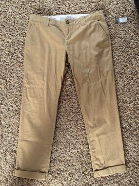 Old Navy tan Chino pants
